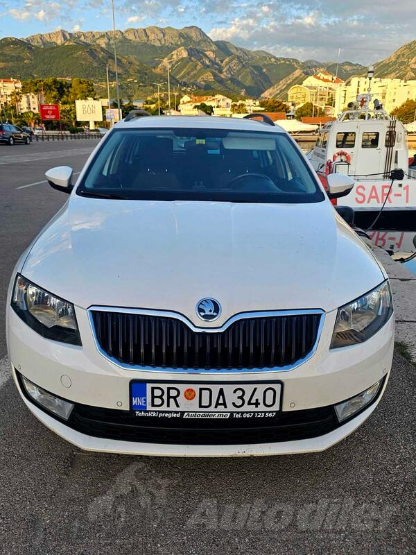 Škoda - Octavia - 1.6