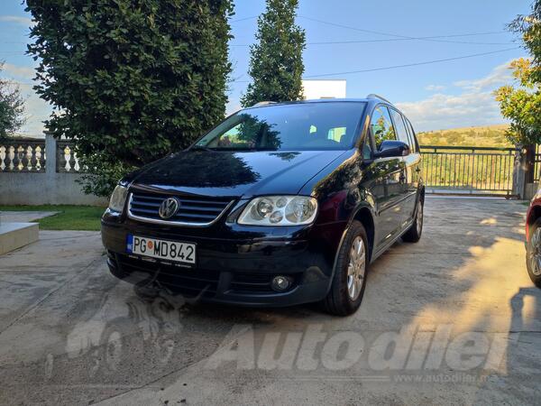 Volkswagen - Touran - 2.0 tdi