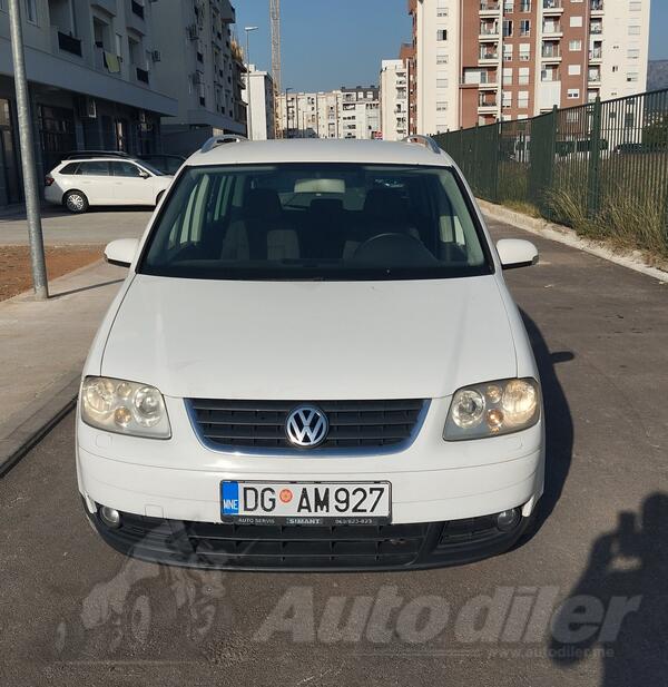 Volkswagen - Touran - 2.0 tdi