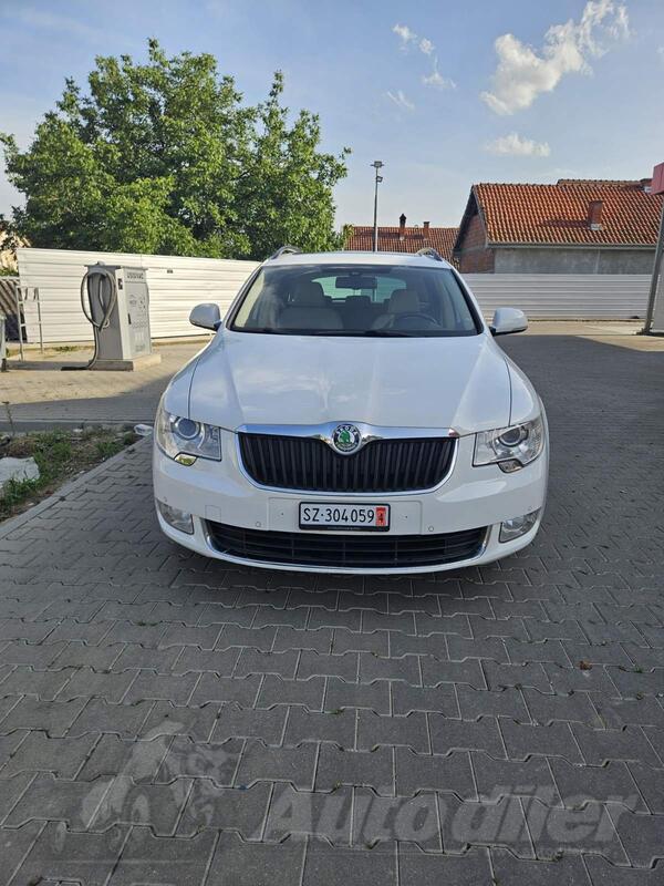 Škoda - Superb - 2.0 TDI 4x4 DSG