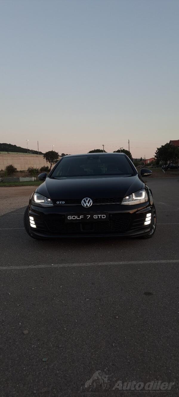 Volkswagen - Golf 7 - GTD-DSG, ACC LINE-FRONT ASIST,  LED, MODOVI VOZNJE... SERVISIRAN