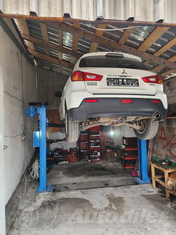 Servis automobila - Automehaničarske usluge