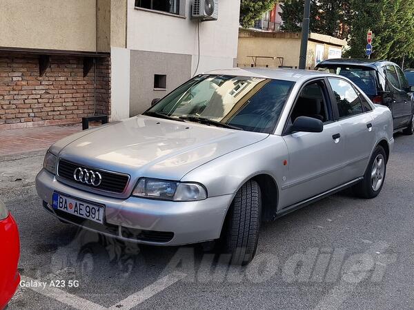 Audi - A4 - 1 6