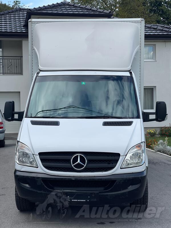 Mercedes Benz - SPRINTER