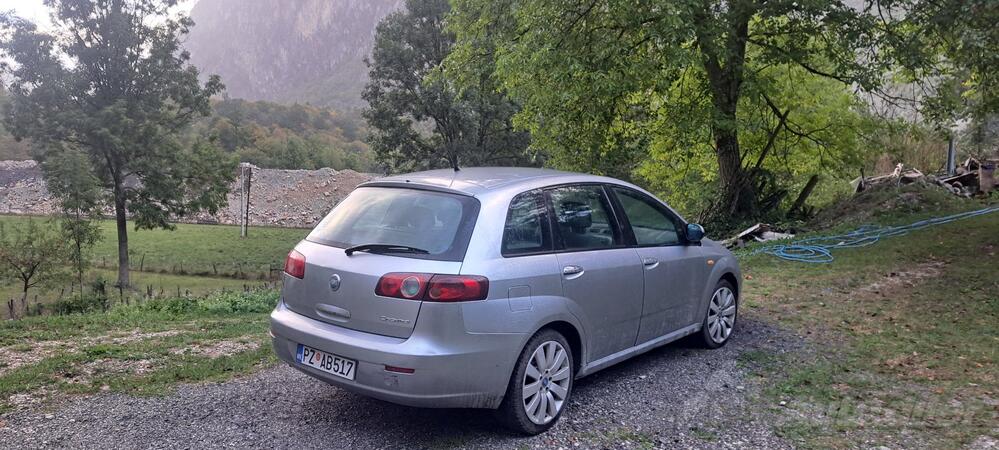 Fiat - Croma