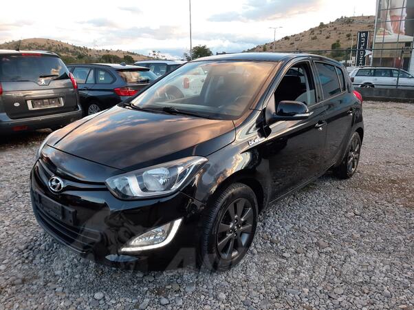 Hyundai - i20 - 1.2 i BLUED