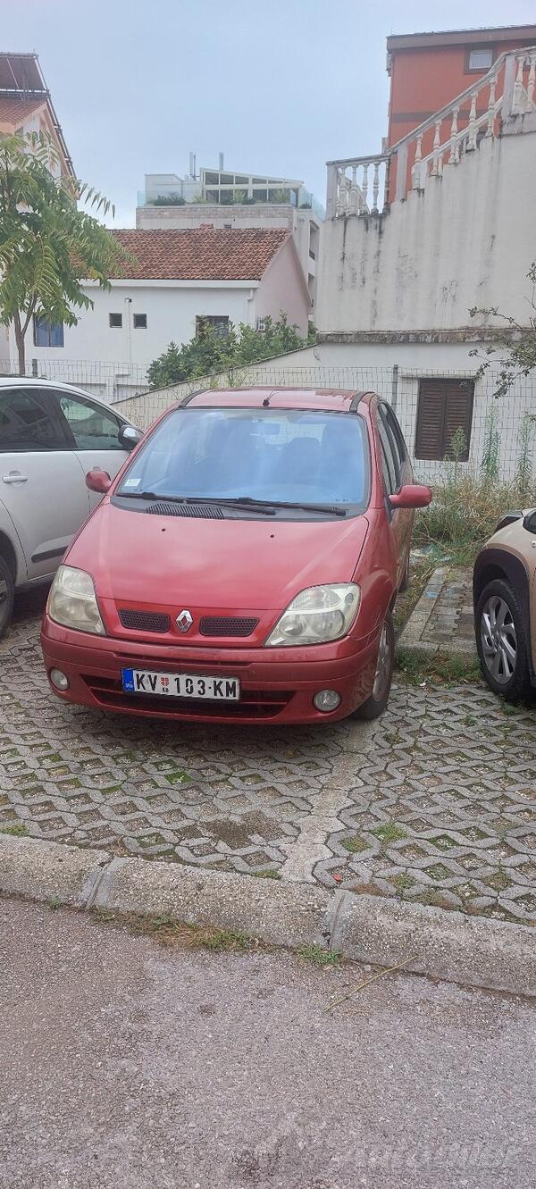 Renault - Scenic - 1.9 dci