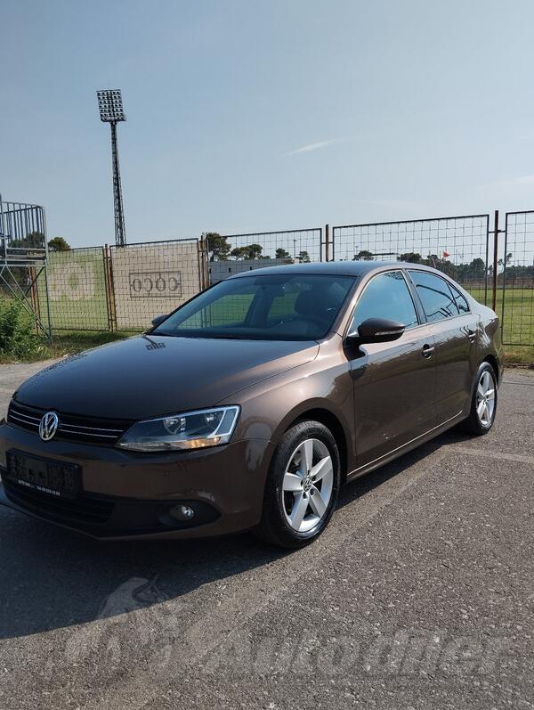 Volkswagen - Jetta - 2.0Tdi