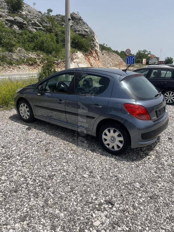 Peugeot - 207 - 1.4 HDI 50 KW