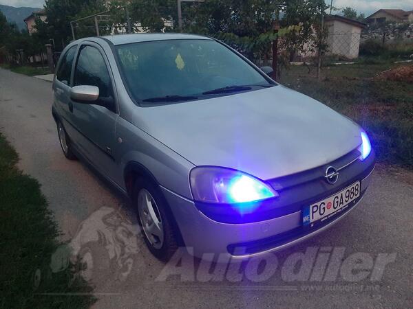 Opel - Corsa - 1.7 Dti