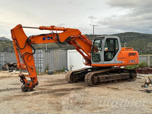 Kobelco - FK  E195