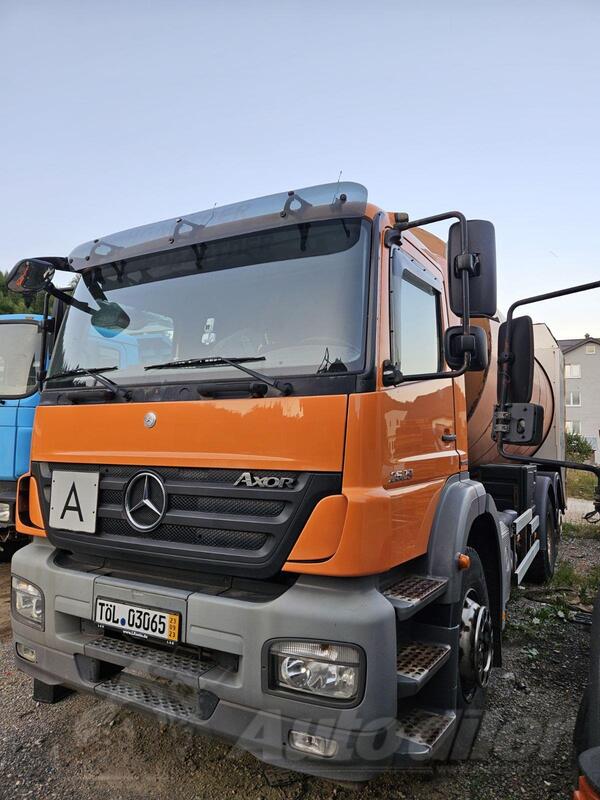 Mercedes Benz - Axor