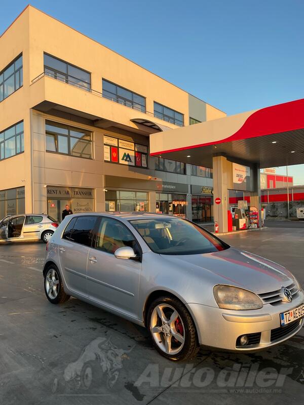 Volkswagen - Golf 5 - 1.9 tdi