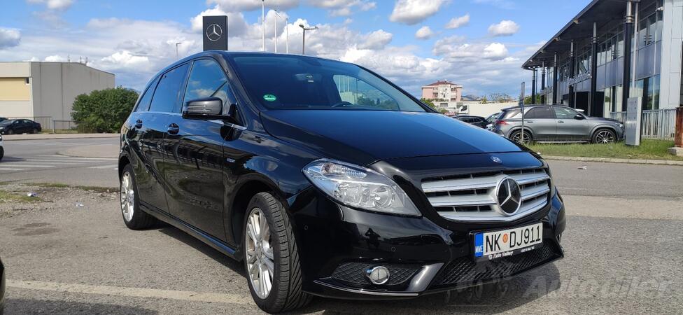 Mercedes Benz - B 180 - 1.8 CDI