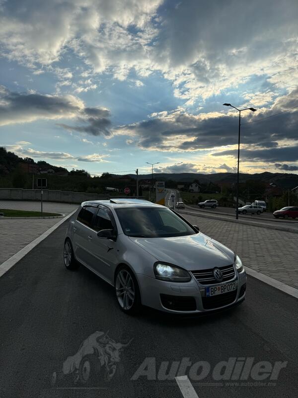 Volkswagen - Golf 5 - 2.0