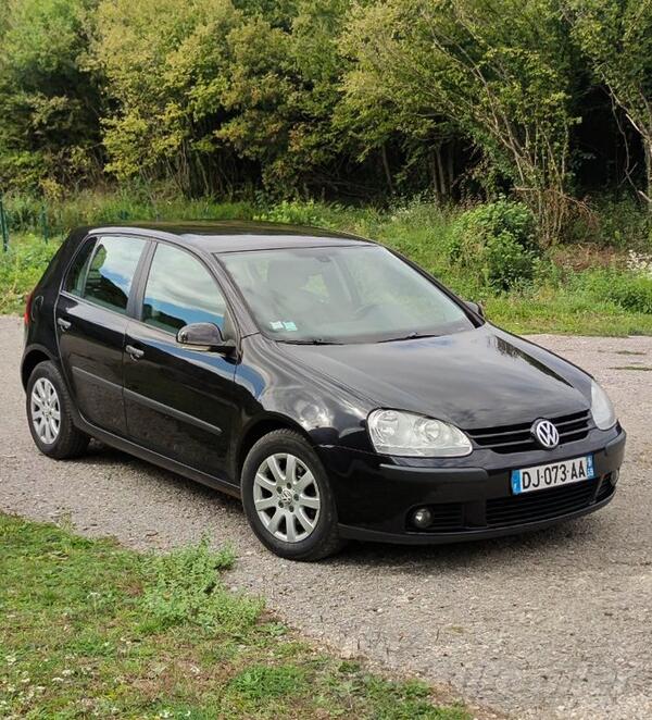 Volkswagen - Golf 5 - 1.9TDI