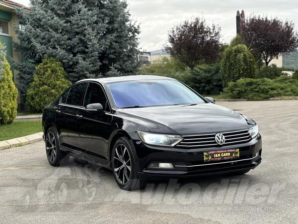 Volkswagen - Passat