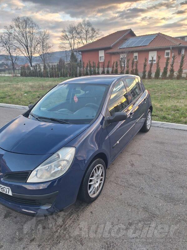 Renault - Clio - 1.5