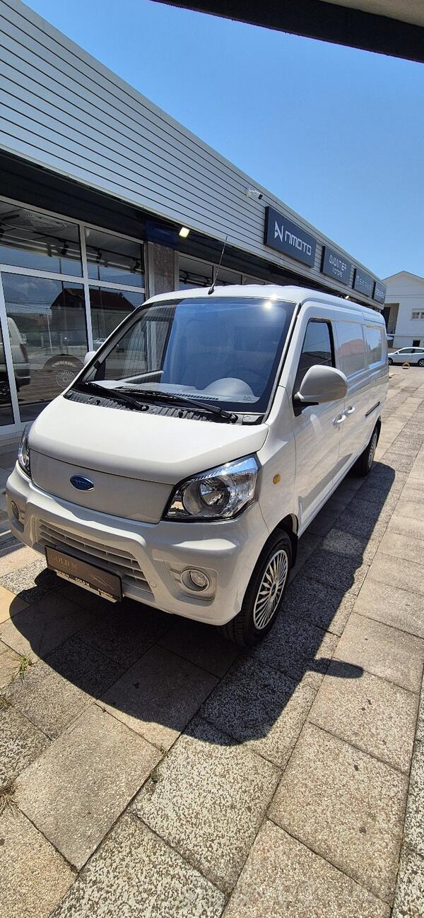 Cenntro - LS 200