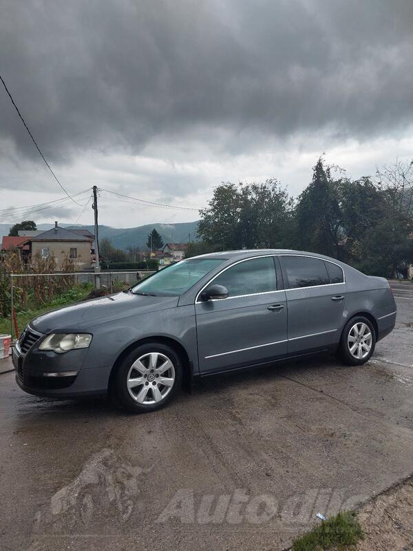 Volkswagen - Passat - 2.0 TDI