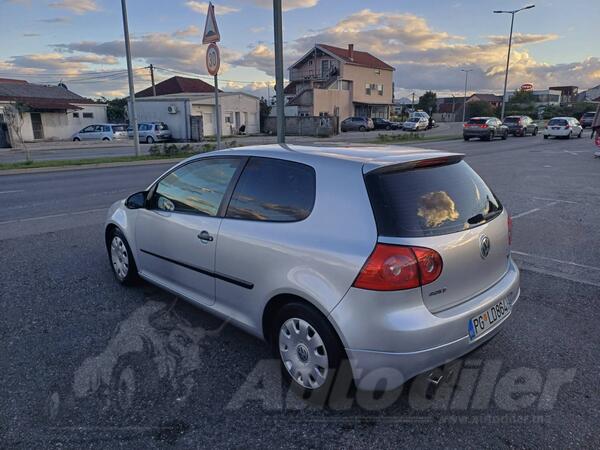 Volkswagen - Golf 5 - 1.9