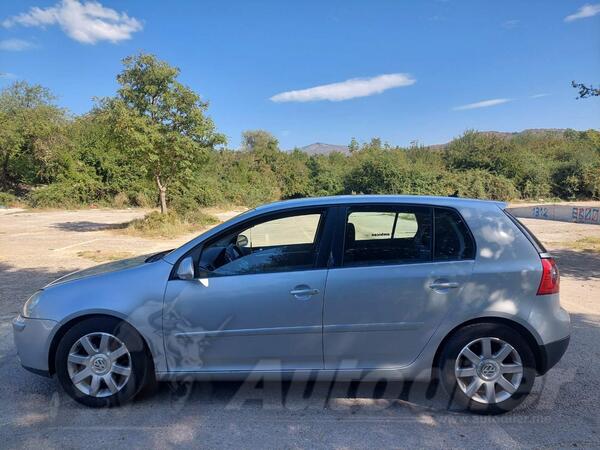 Volkswagen - Golf 5