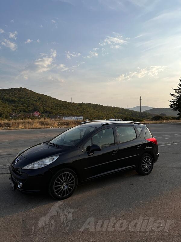 Peugeot - 207 - 1.6 hdi