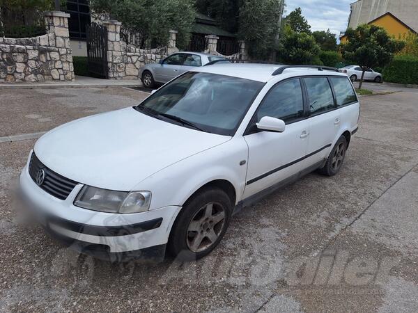 Volkswagen - Passat - 1,9 TDI