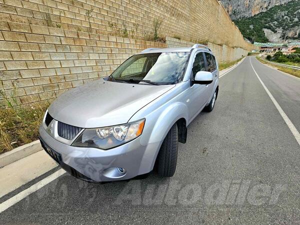 Mitsubishi - Outlander - 2,0tdi 069192795