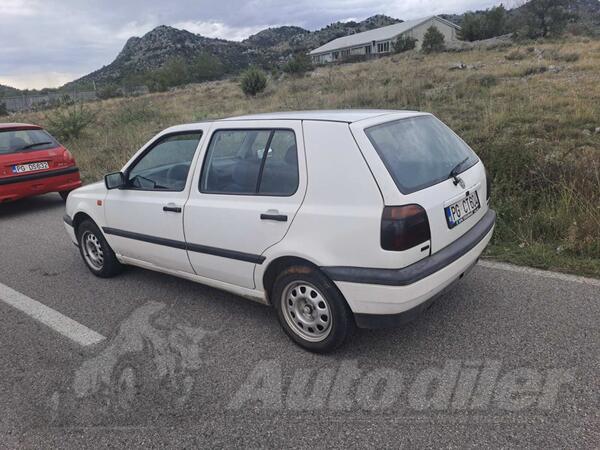 Volkswagen - Golf 3 - 1.6