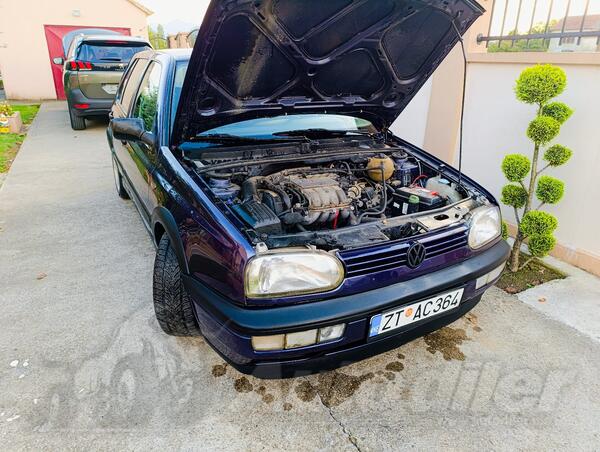 Volkswagen - Golf 3 - 1.6 GT