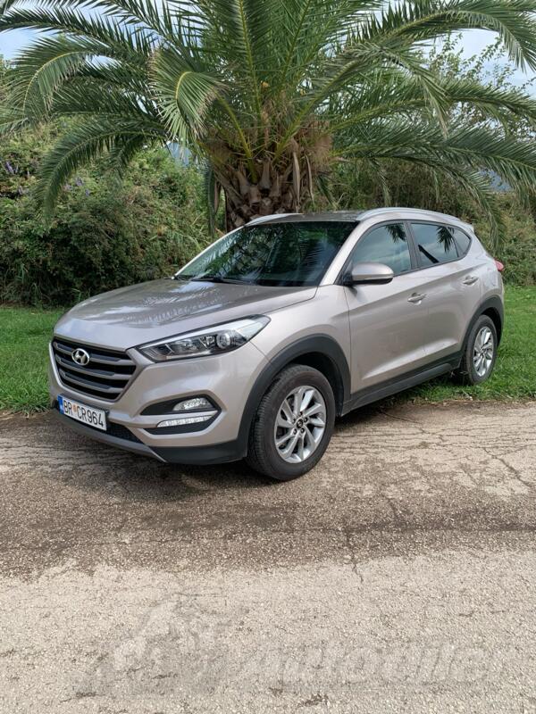 Hyundai - Tucson - 1.7 crdi