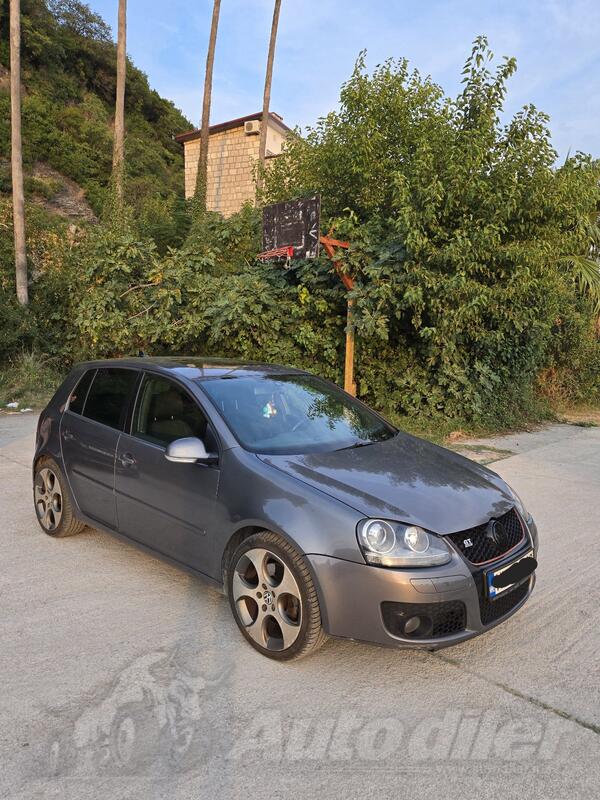 Volkswagen - Golf 5 - 2.0 TDI GT