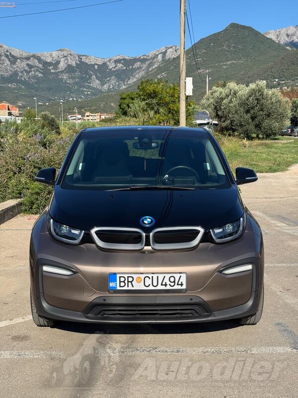 BMW - i3