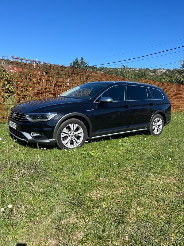 Volkswagen - Passat Alltrack - 2.0