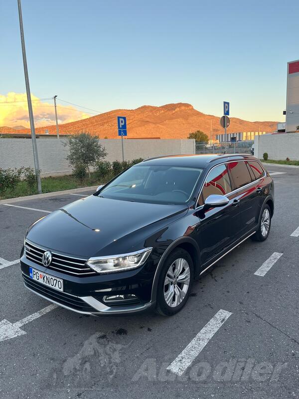 Volkswagen - Passat Alltrack - 2.0