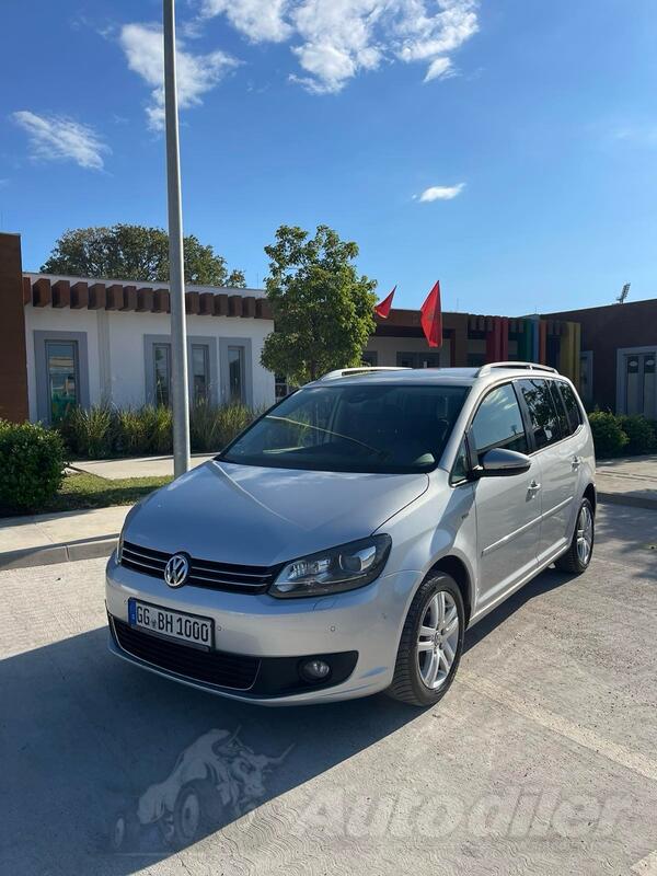 Volkswagen - Touran - 2.0 TDI LIFE AUTOMATIC 2013