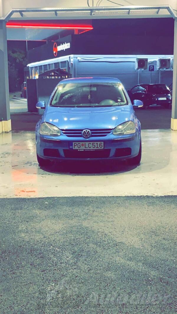 Volkswagen - Golf 5 - 2.0