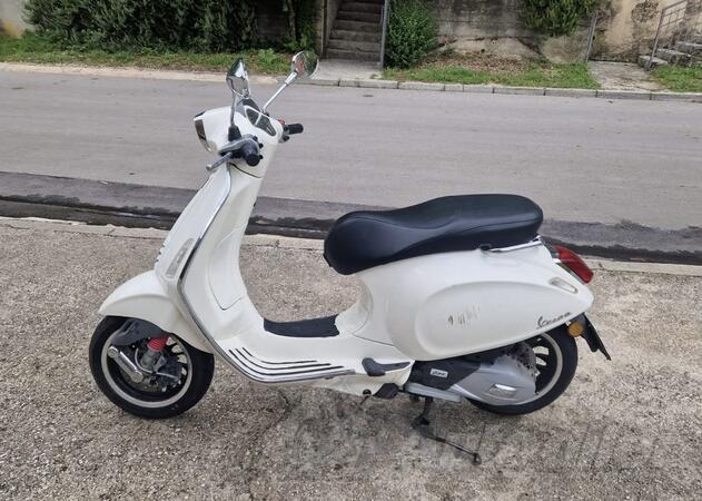 Piaggio - Sprint 125