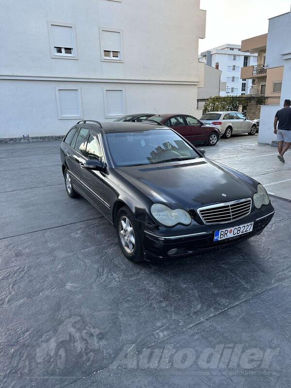 Mercedes Benz - C 220 - 220