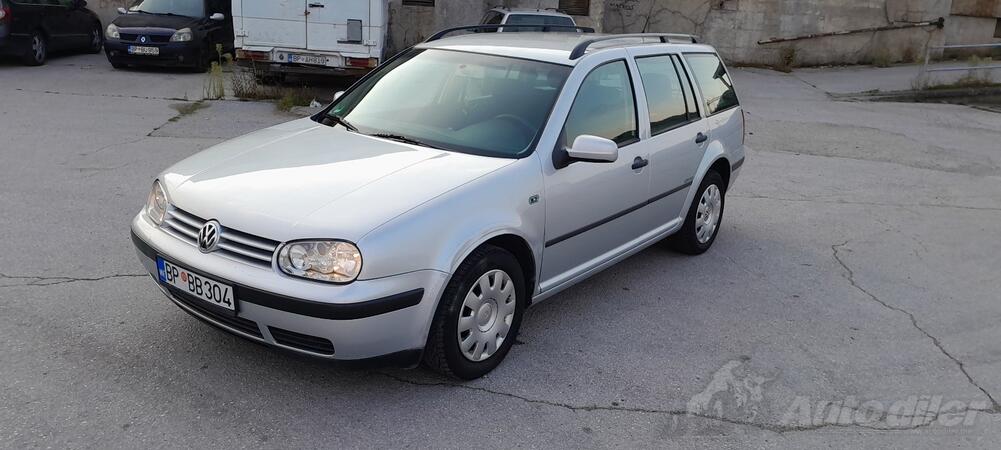 Volkswagen - Golf 4 - 1.4 benzin