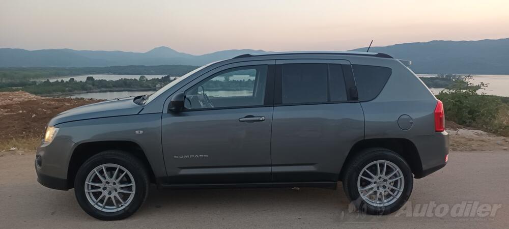 Jeep - Compass - 4x4