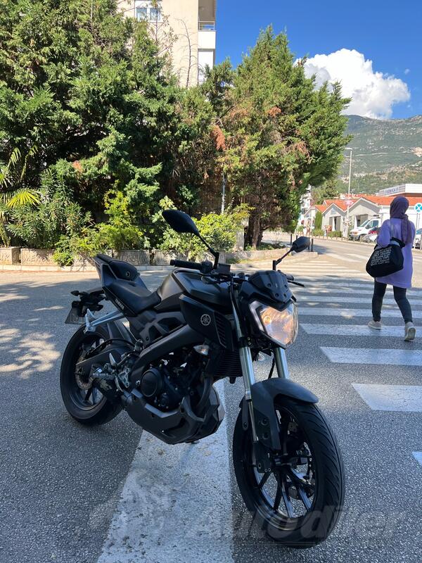 Yamaha - MT