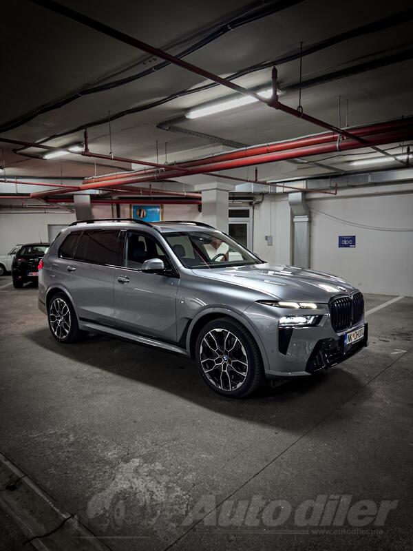 BMW - X7 - 40d xDrive M paket