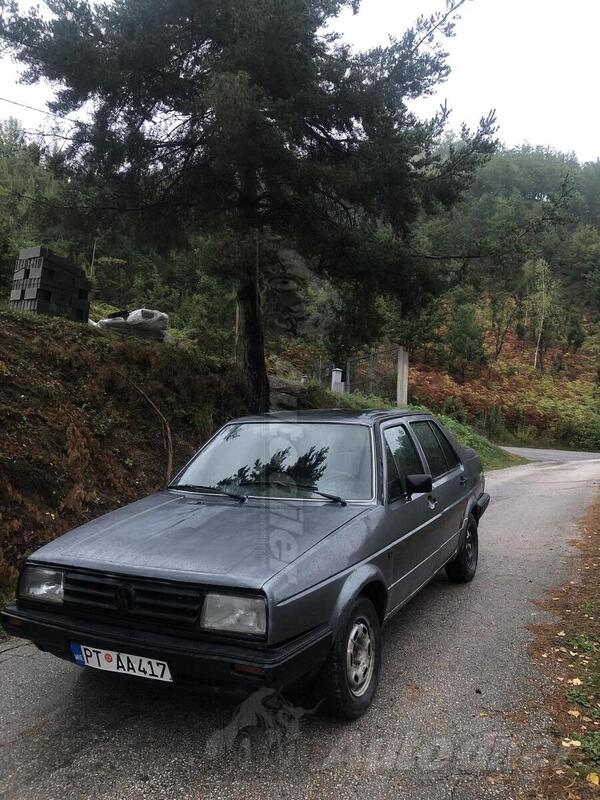 Volkswagen - Jetta - 1.6