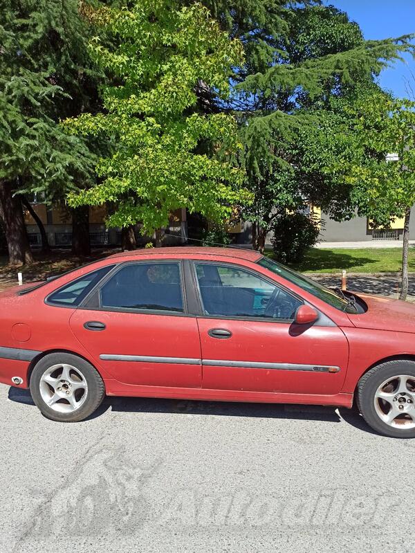 Renault - Laguna - 1.8