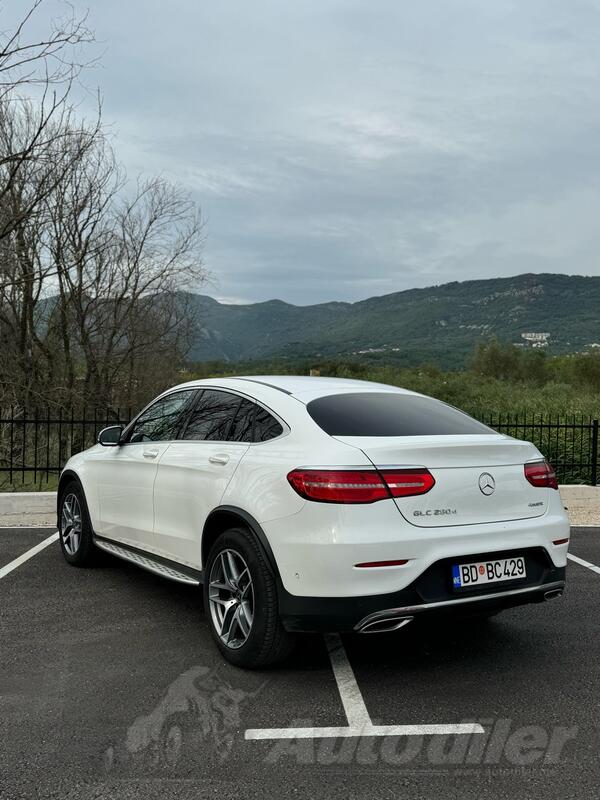 Mercedes Benz - GLC 250 - AMG Coupe