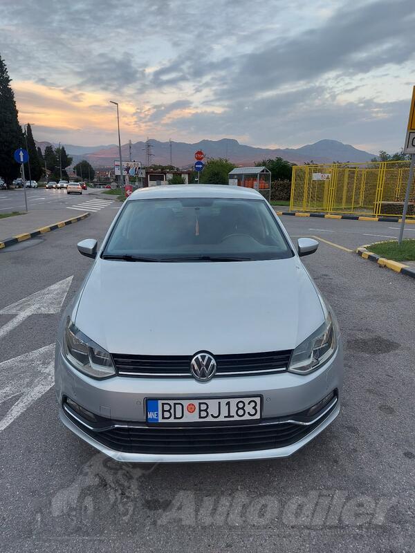 Volkswagen - Polo - 1.0