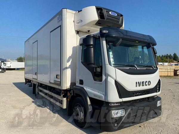 Iveco - EUROCARGO 120 E 220 / Hladnjača + Rampa