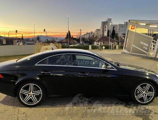 Mercedes Benz - CLS 320 - 320 cdi
